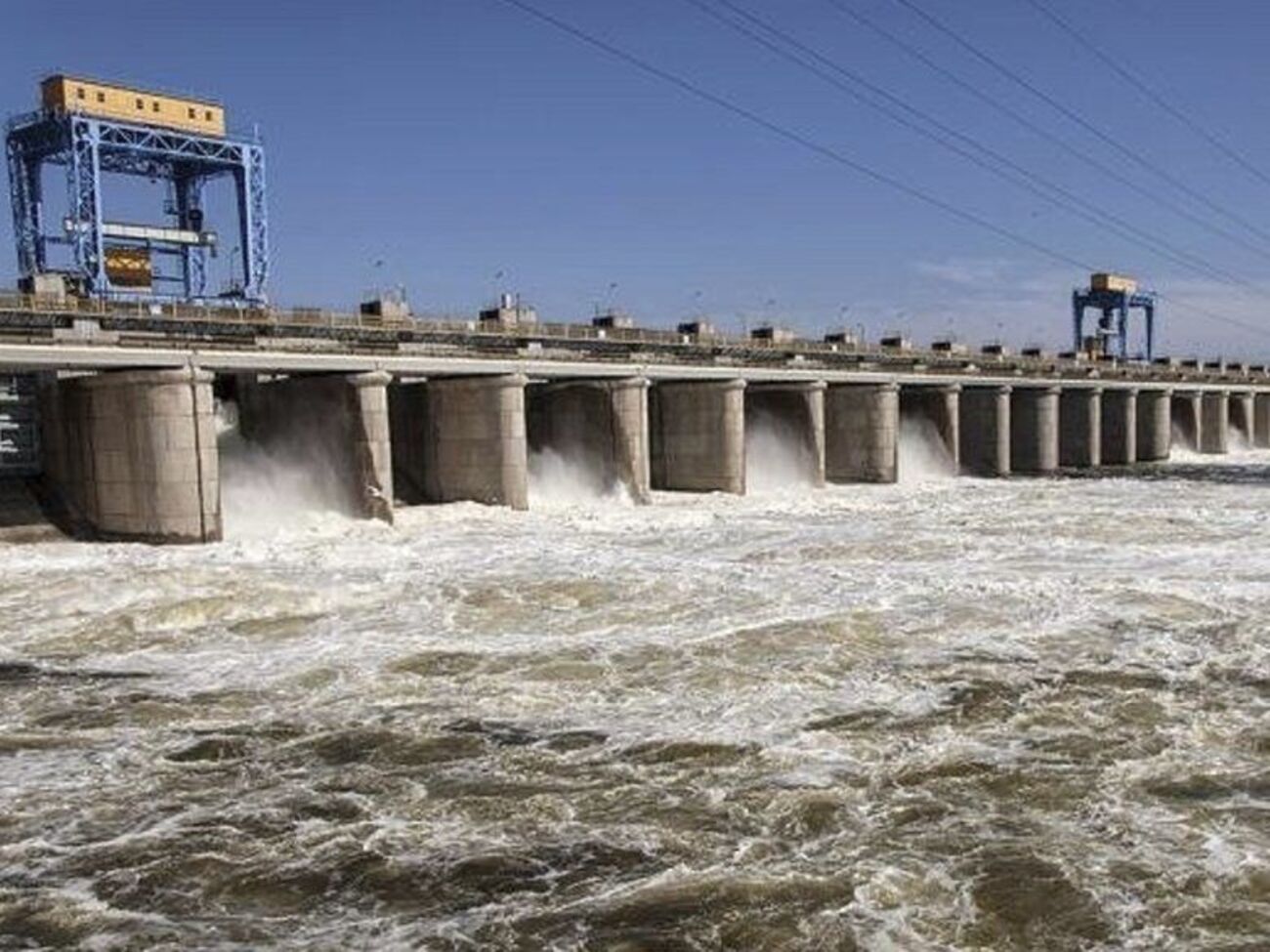 СНБО рассматривает варианты развития событий на Каховской ГЭС и не исключает катастрофы &ndash; Данилов