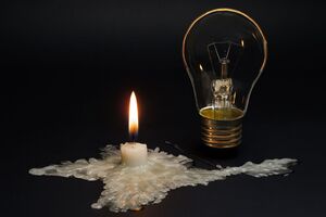 В трех областях Украины начнут подавать электроэнергию по графику