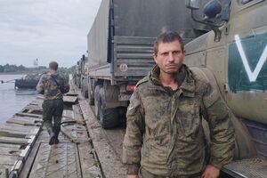 Один из оккупантов в соцсети выложил видео, на котором показал, как технику транспортируют на пароме