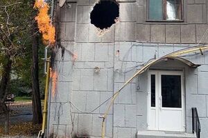 Уламок ракети пробив стіну будинку, спалахнув газогін