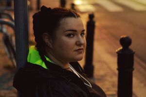 alyona alyona: Я ще тільки вчуся любити себе по-справжньому