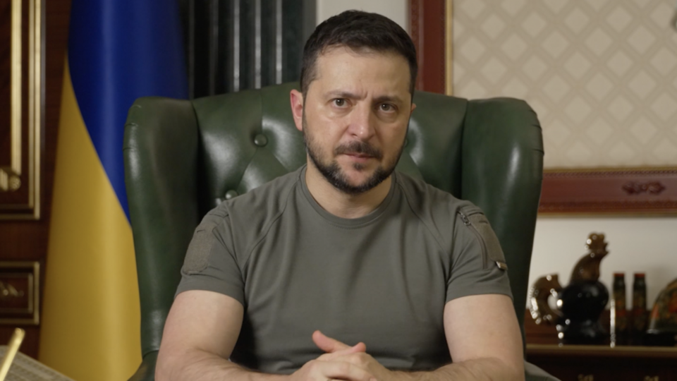 Зеленський: Люди мають знати, що свобода може вистояти навіть тоді, коли багатьом здається, що цього не буде. Як вистояла Україна після удару Росії цьогоріч