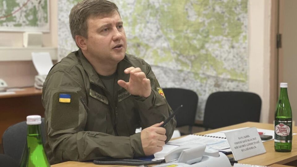 Коваль закликав жителів області залишатися в укриттях