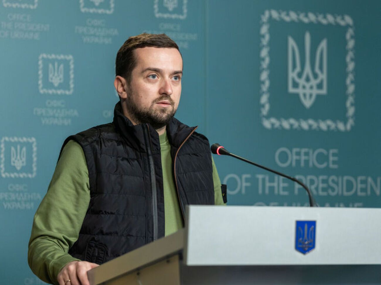Тимошенко підкреслив, що ремонтники відразу починають лагодити пошкоджену росіянами інфраструктуру