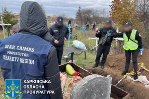 Дитину поховали на території домоволодіння, а пізніше перепоховали на кладовищі