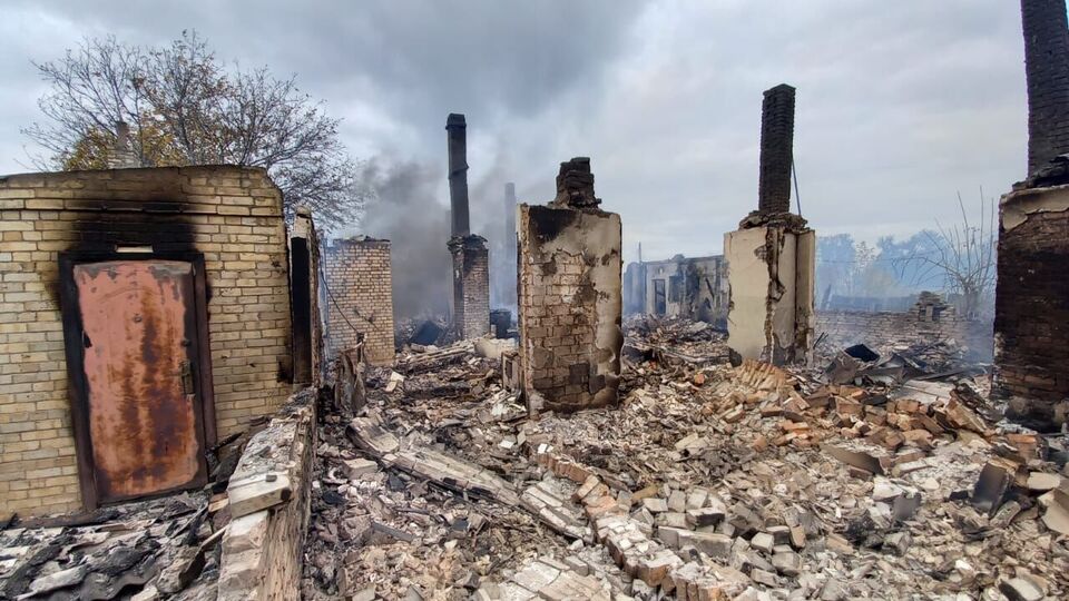 У Курдюмівці артилерійські снаряди знищили дві будівлі, зазначив Кириленко