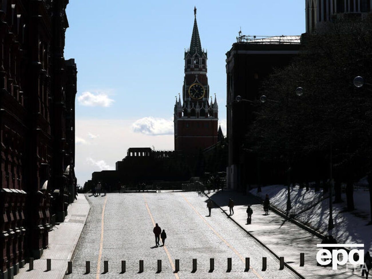 Гудков считает, что началом краха режима Путина станет полное военное поражение России