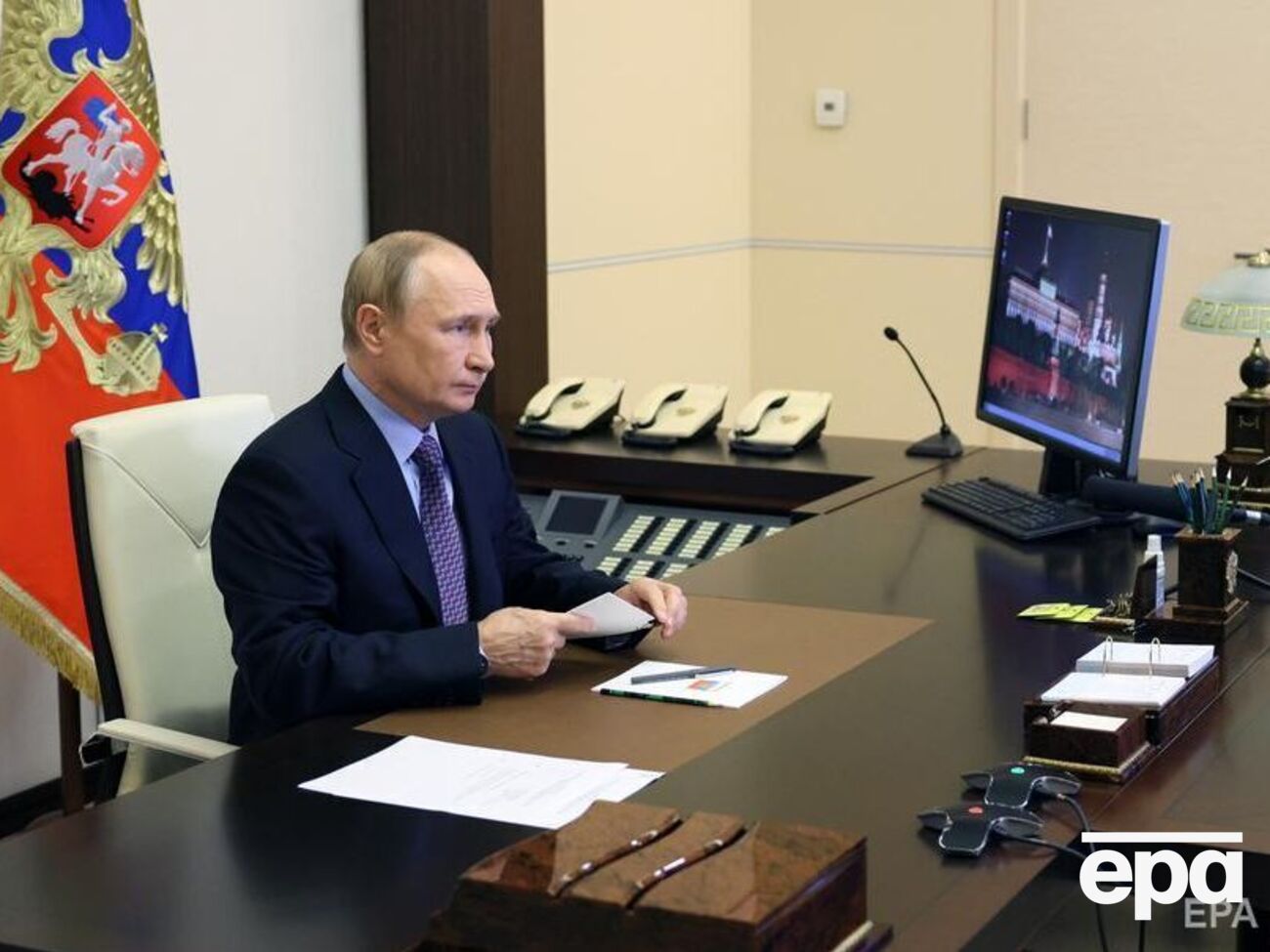 Путин возглавляет Россию с 2000 года с четырехлетним перерывом на премьерство