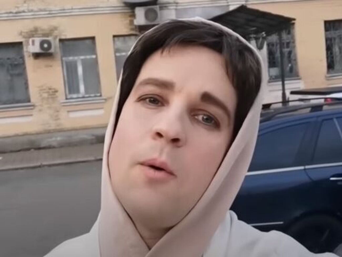 Великий в образе россиянки: Собираем деньги на дроны, чтобы наши ребята могли дронить на передке