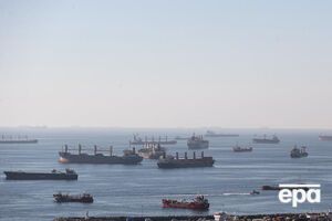 Корабли с украинским продовольствием ждут выхода из Черного моря