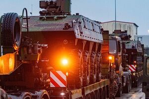 Переброска техники началась 18 октября с базы во Франции