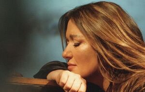 Наталья Могилевская вместе с командой чудом избежала взрыва