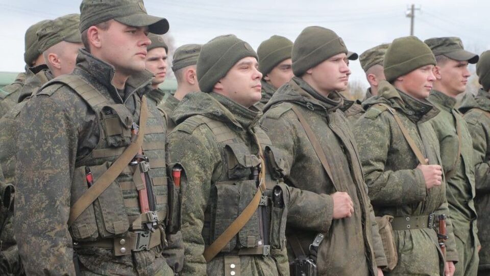 11 октября Лукашенко объявил в Беларуси проверку боеготовности вооруженных сил