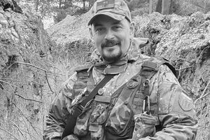 Яворський зняв багато сюжетів про українських військовослужбовців, а через повномасштабне вторгнення і сам пішов на фронт