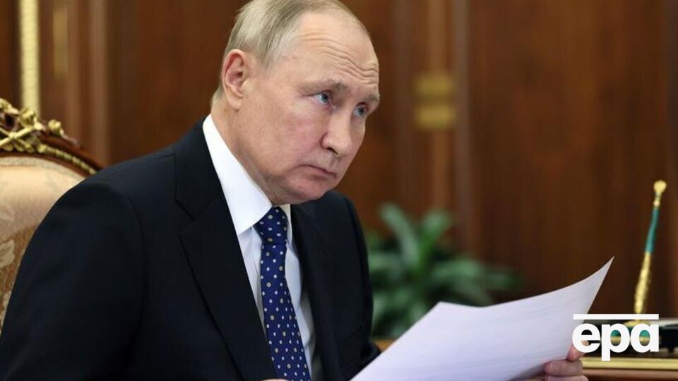 За словами Гудкова, підтримка Путіна (на фото) у РФ скорочується