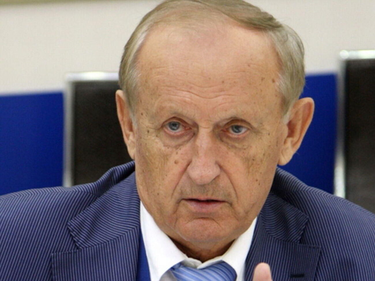 Богуслаєва, який має російський паспорт, обирали до Ради і надавали допуск до держтаємниці