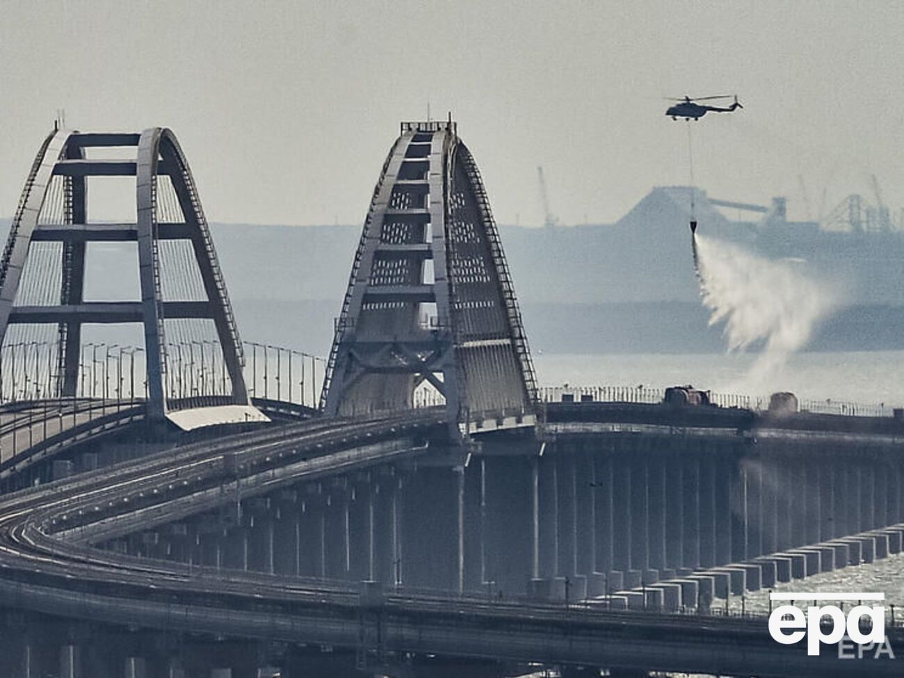 Кримський міст, як зазначив Буданов, сильно пошкоджено