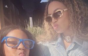 Бейонсе разрешает дочери участвовать в аукционах