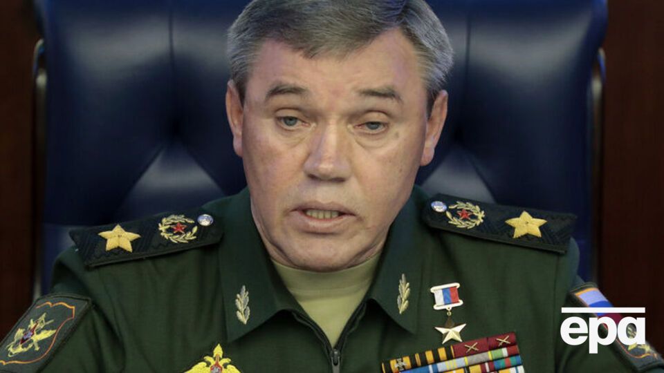 Герасимов заявив військовим США та Великобританії про "брудну бомбу", яку нібито споряджає Україна