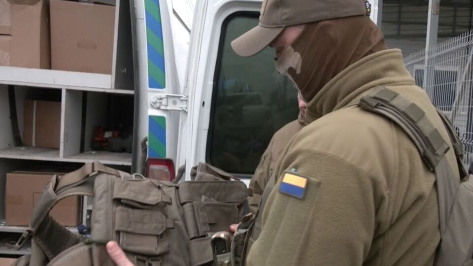Из стали "Метинвеста" изготовлен каждый десятый бронежилет, переданный на фронт