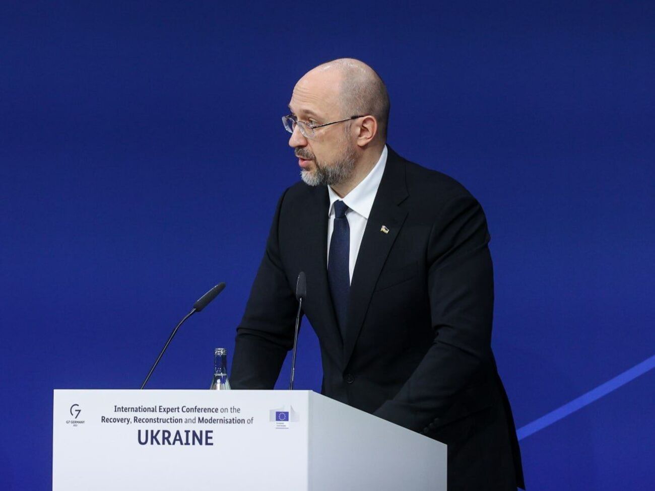Восстановление Украины сегодня и планы развития на будущее &ndash; не противоречие, отметил Шмыгаль