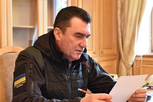 Данілов: Це наша Конституція, наші закони та наша земля