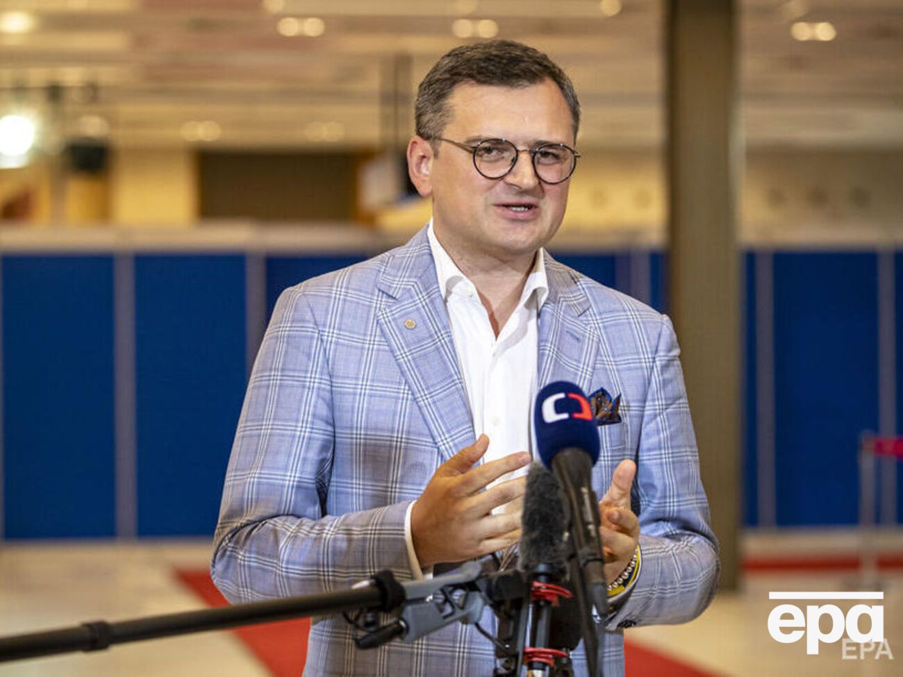 Кулеба поговорил с Клеверли по телефону после смены правительства Великобритании