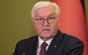 Штайнмаєр розповів, що вражений героїзмом жителів Корюківки, які голими руками зупиняли танки російських окупантів