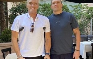 Лундгрен намекнул, что Усика могут позвать сниматься в голливудском кино