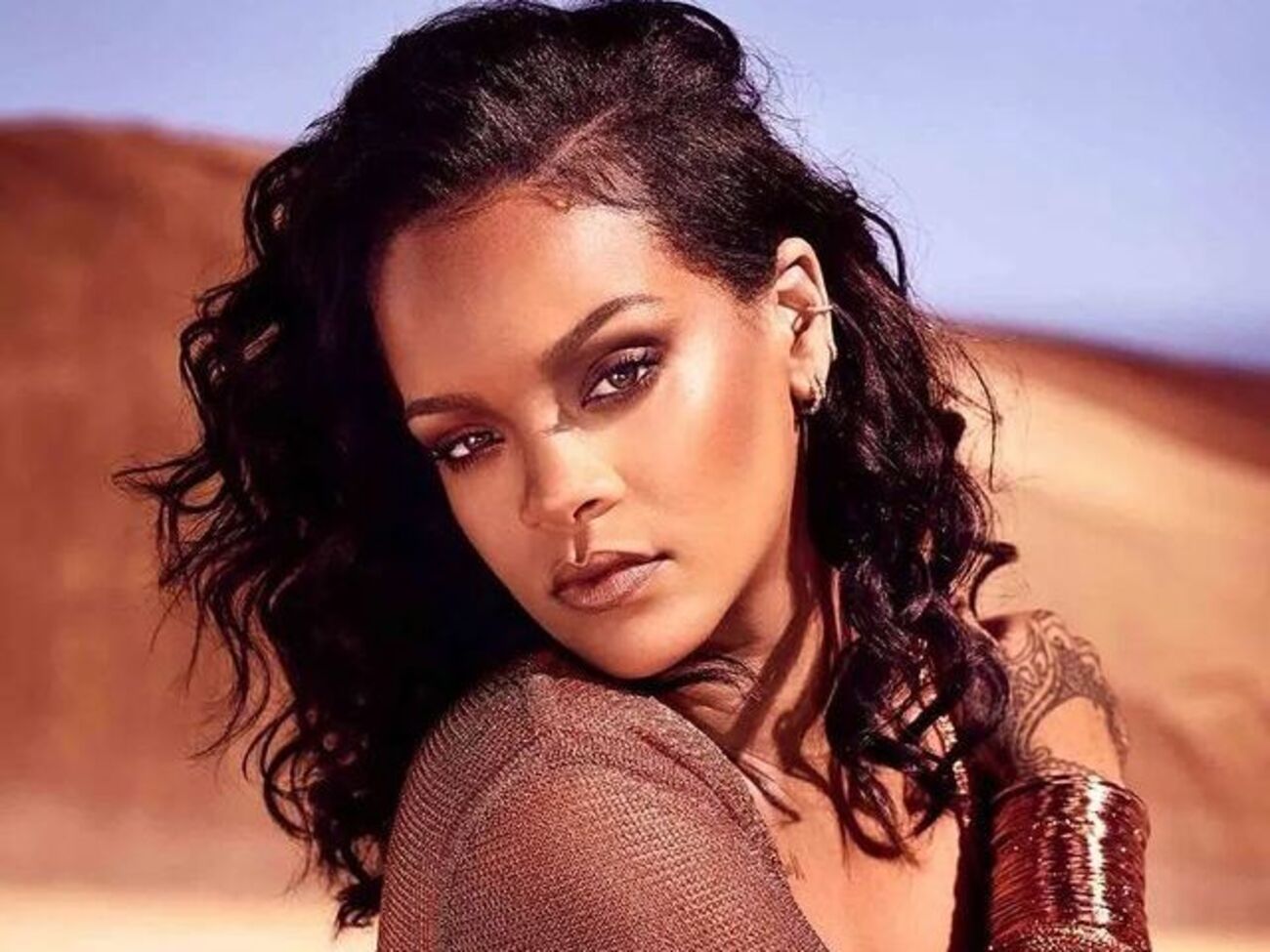 Рианна снялась в нижнем белье