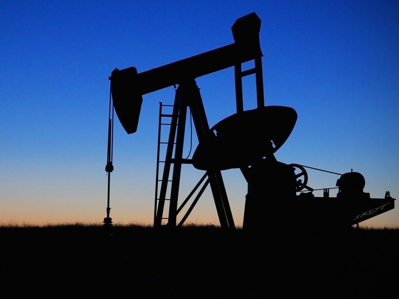Естонія хоче припинити ввезення російських нафтопродуктів із грудня