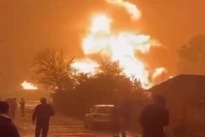 На опубликованных видео – сильный пожар