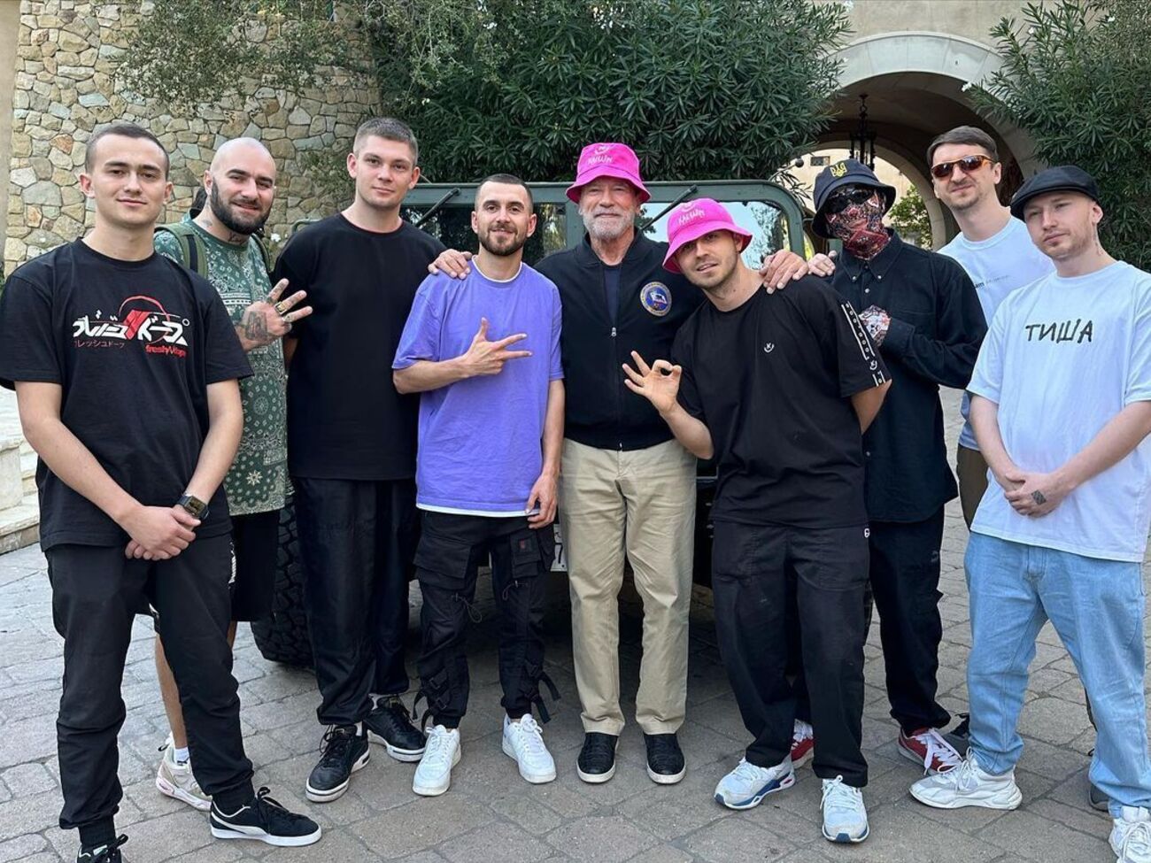 Шварценегер про Kalush Orchestra: Було фантастикою зустріти переможців "Євробачення" від України