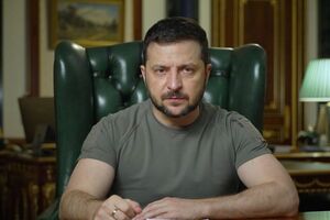 Зеленский: На фронте везде укрепляем наши позиции