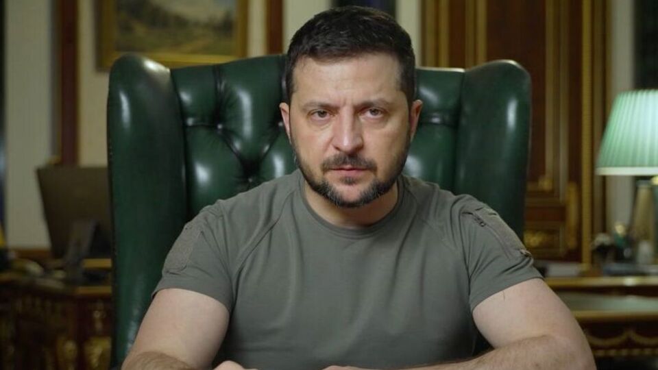Зеленский: На фронте везде укрепляем наши позиции