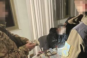 По информации СБУ, чиновник добровольно пошел на сотрудничество с российскими оккупантами