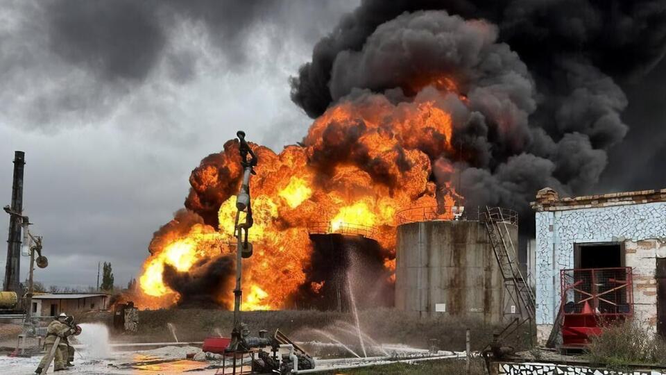 В Шахтерске горит нефтебаза оккупантов