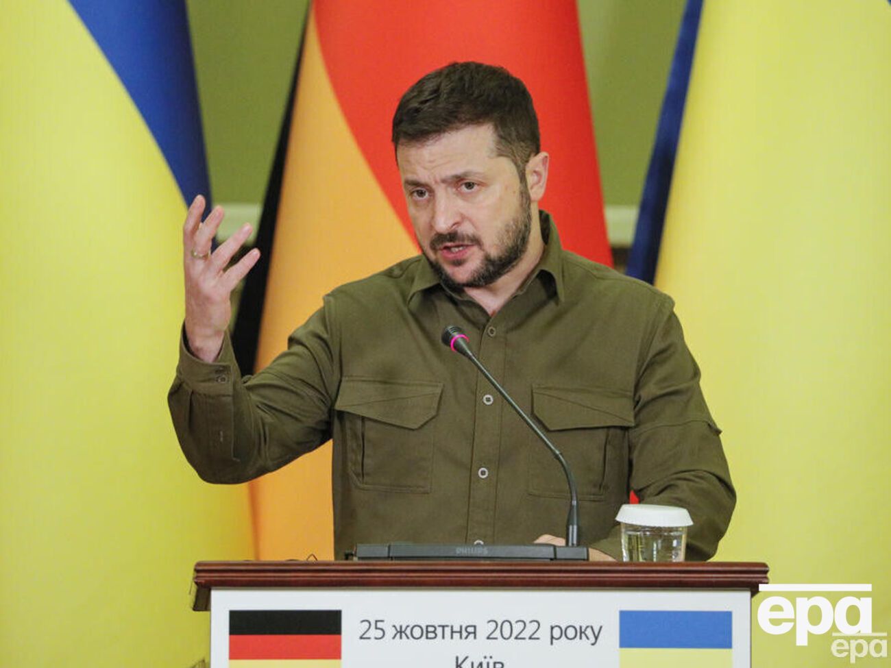 Зеленский: Думаю,&nbsp;без упоминания моей фамилии и украинцев Берлускони получил бы еще меньше процентов