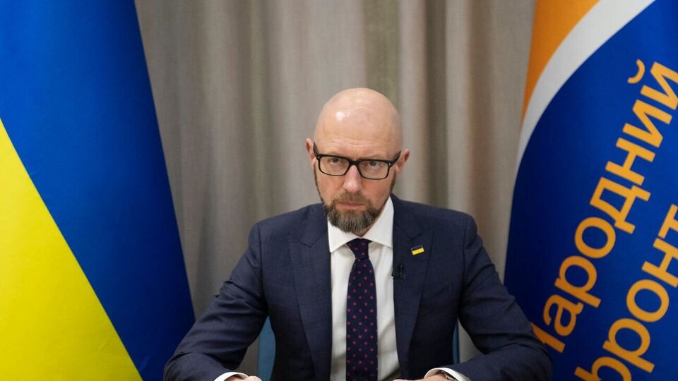 Переговоры с Россией, по мнению Яценюка, возможны лишь в одном случае – когда Украина победит Россию на поле боя