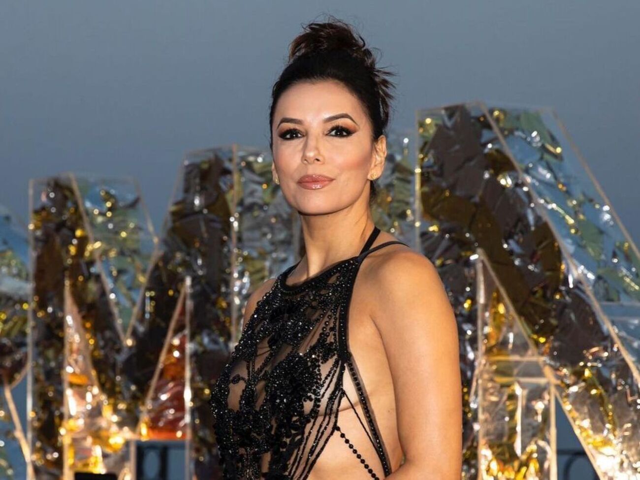 Лонгория: Золотой час