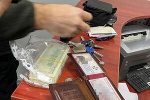 СБУ поймало сотрудника "на горячем"