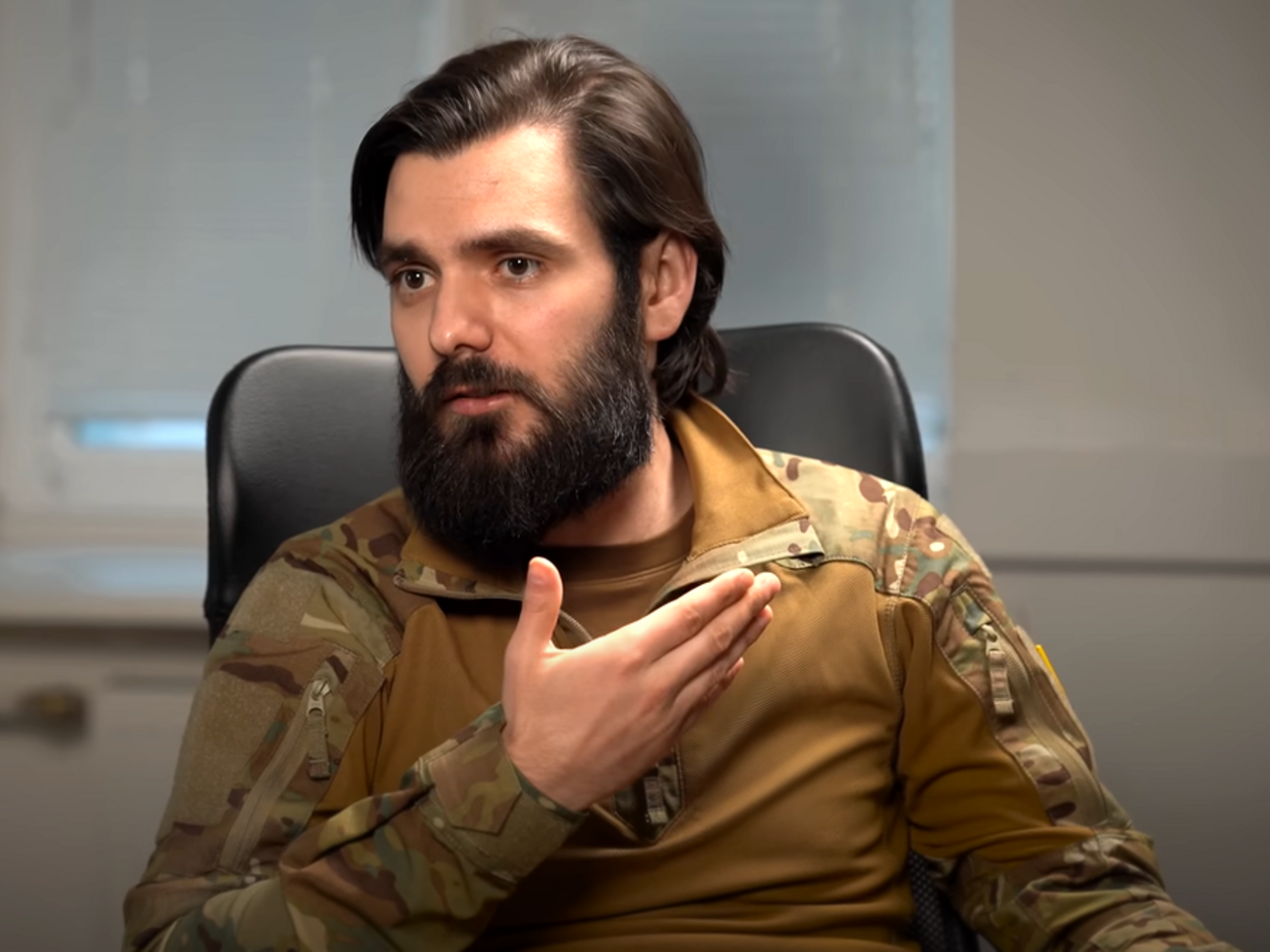 Кротевич:&nbsp;Я очень далек от любителя, я ненавистник, можно сказать, Советского Союза, но, блин, строить умели, знаете