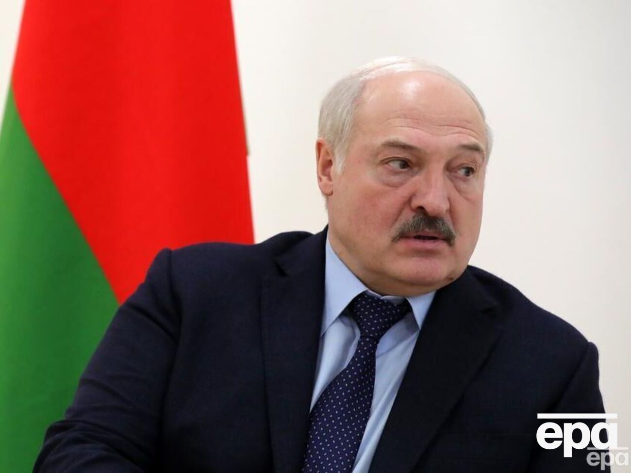 Лукашенко (на фото) у військовому, зовнішньополітичному та економічному плані залежить від Кремля, вважає Латушко