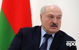 Лукашенко (на фото) в военном, внешнеполитическом и экономическом плане зависим от Кремля, считает Латушко
