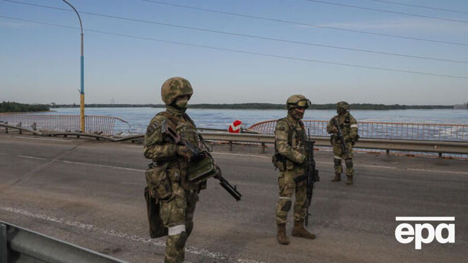 Российские оккупанты потеряли потенциал для наступательных действий и перешли к обороне, отмечают в британской разведке