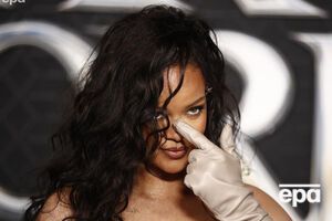 Ріанна присвятила пісню Боузману