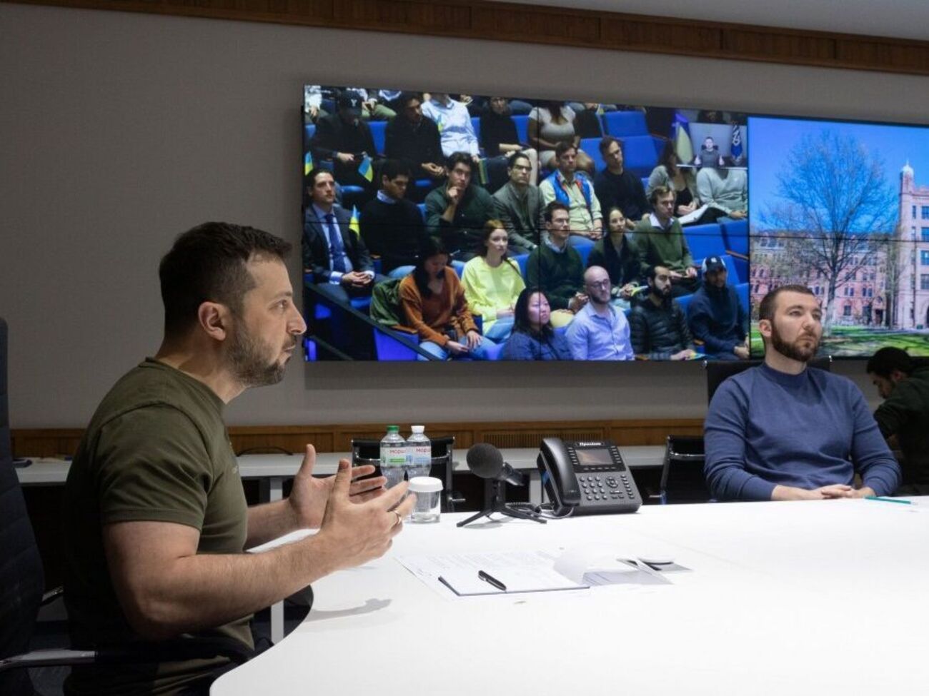 Зеленський заявив, що не бачить формату переговорів як із Путіним, так і з усіма, хто репрезентує нинішній режим у РФ