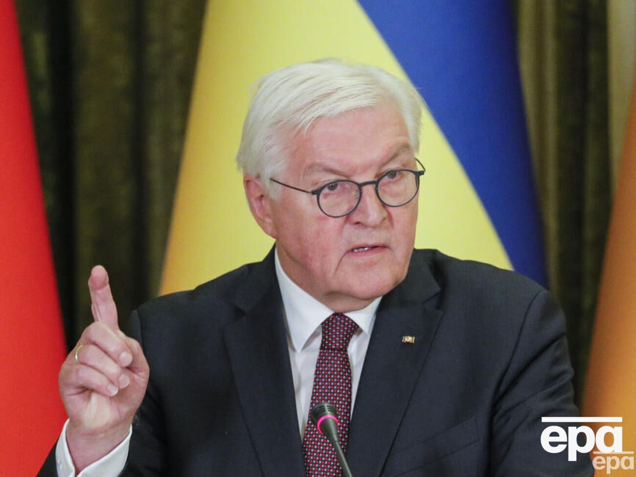 Німеччина фінансово і політично підтримуватиме Київ – президент ФРН