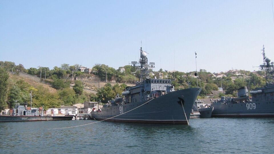 Оккупанты заявили о повреждениях тральщика "Иван Голубец"