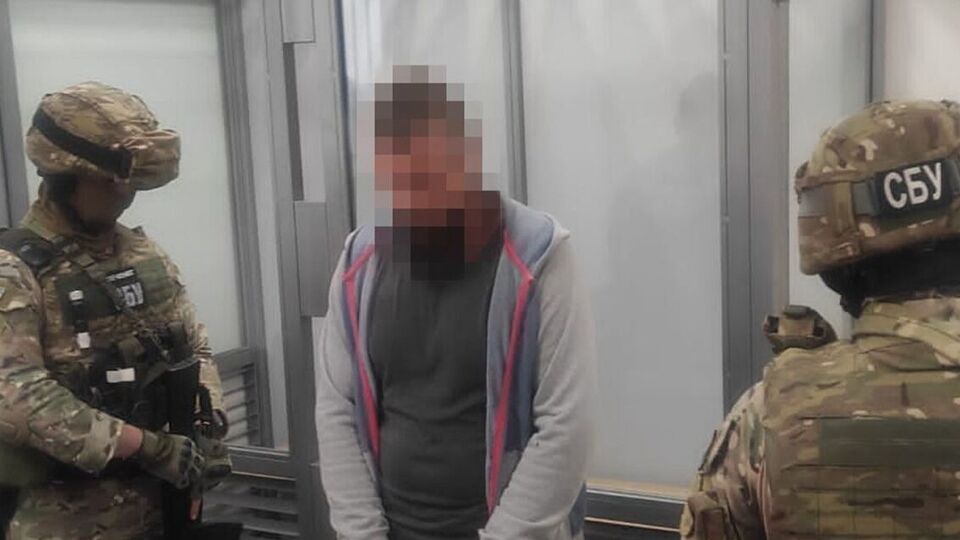 За інформацією СБУ, зловмисник розвідував місця дислокації та переміщення підрозділів ЗСУ на території Одеси